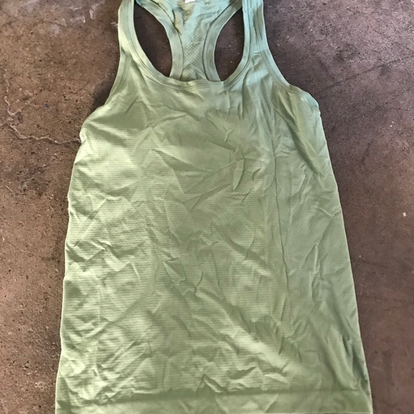 Lululemon swiftly tech - Picture 6 of 8